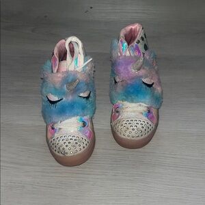 Colorful Kids Shoes with Furry Accents